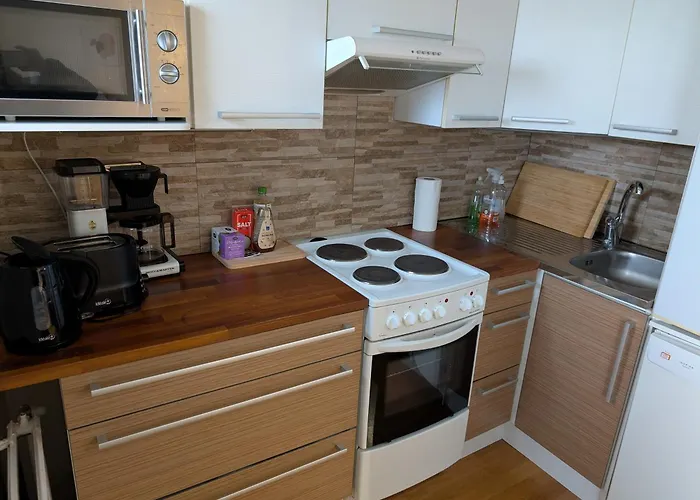 18 - Cozy Apartment With View, Top 7Th Floor
