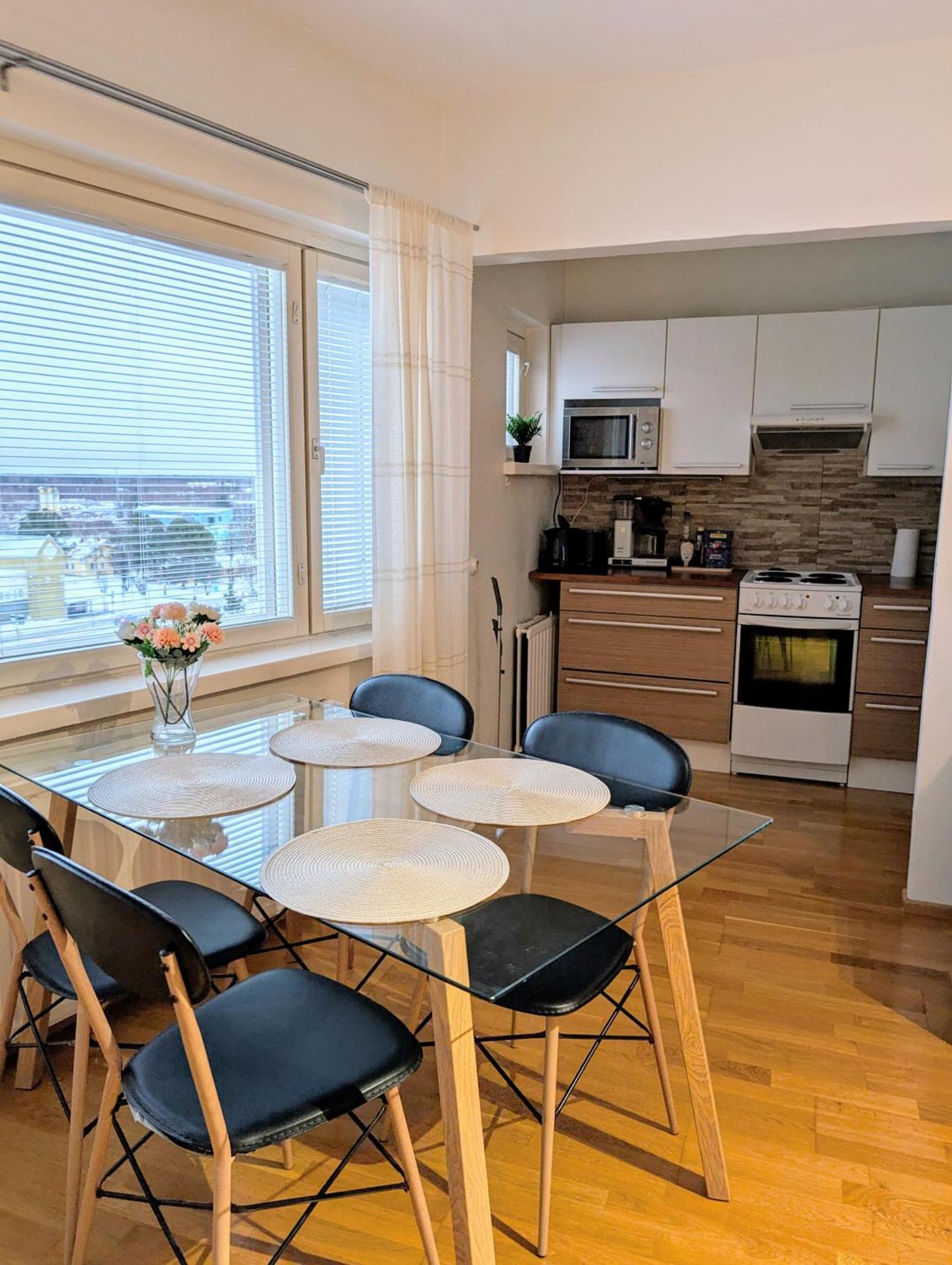 18 - Cozy With View, 7th Floor Appartement Kemi